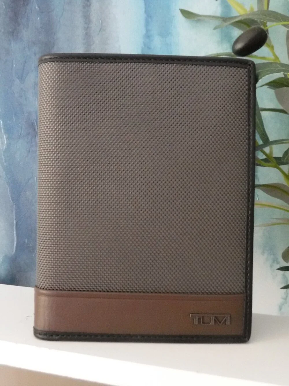 TUMI Passport Case With ID NWT